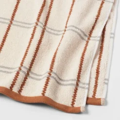 Modern Plaid Towel - Threshold™ -Threshold Living Deals GUEST 135d8423 ff0b 411a 9f91 ae573c348641